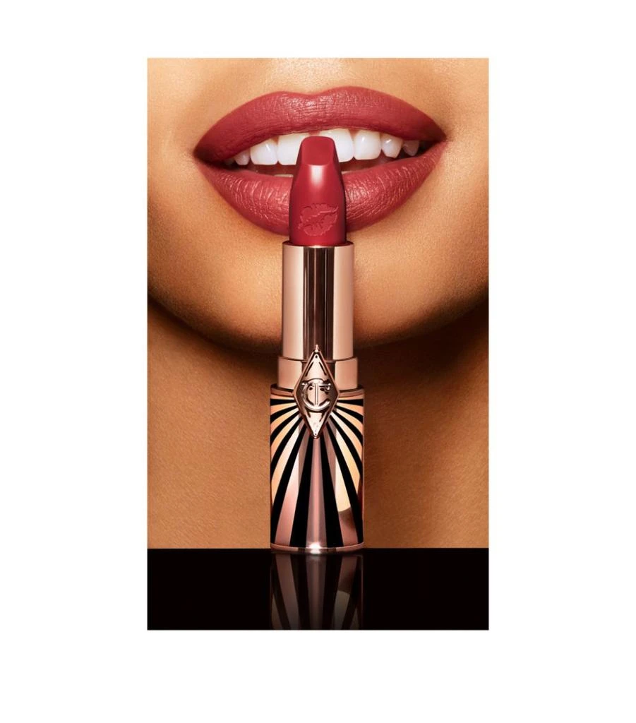 商品Charlotte Tilbury|火热红唇 2.0 唇膏 - Viva La Vergara,价格¥314,第5张图片详细描述