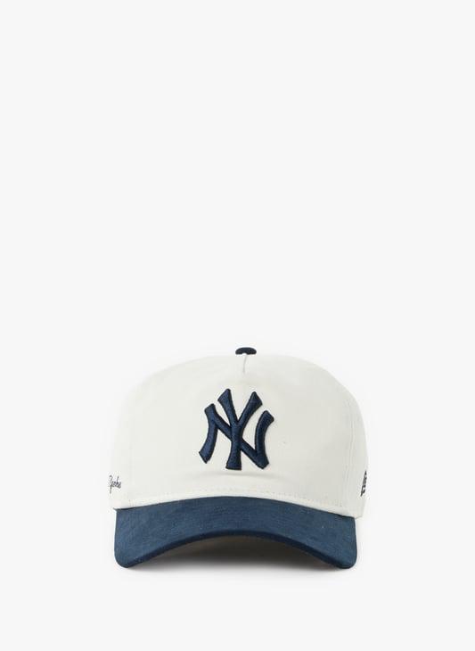 fff4930c-0959-3c86-95b0-