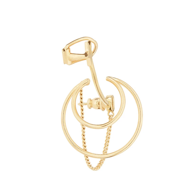 商品Dior|【预售3-7天】DIOR/迪奥 22新款30 MONTAIGNE系列 女士金色饰面金属“CD”标志星星细节单只耳饰E1928MTGMT_D300,价格¥3526,第5张图片详细描述