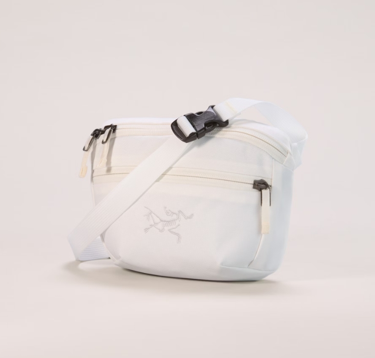 颜色: Arctic Silk, Arc'teryx | 始祖鸟 Mantis1L 1 Logo徽标刺绣可调节肩带户外包 涤纶白色 女款