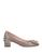 color Khaki, Roger Vivier | Pump