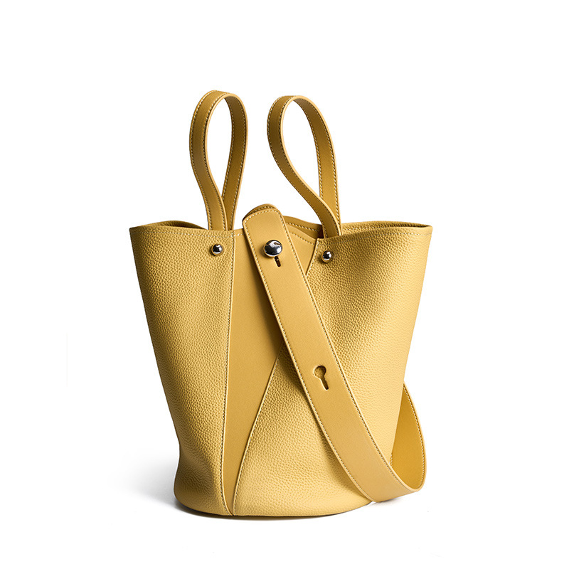 GLENVINTEN | 真皮水桶包大容量菜篮子包托特包包女2023新款春夏季单肩手提女包, 颜色黄色
