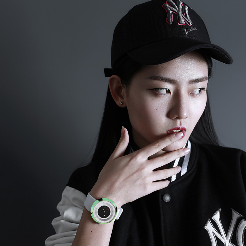 商品MLB | MLB美职棒 明星同款 NewYouk系列创意概念无指针情侣手表 中性手表 男表 女表 颜色媚眼幻彩白