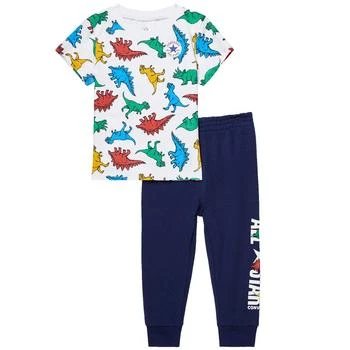 Converse | Dino Short Sleeve Tee + French Terry Joggers Set (Little Kids),商家Zappos,价格¥132