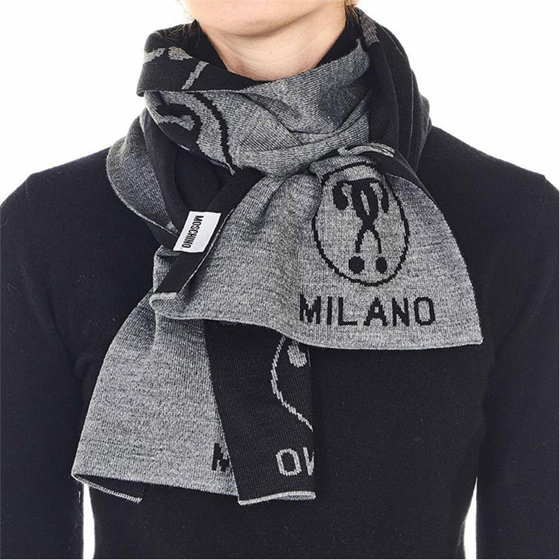 商品Moschino | MOSCHINO 莫斯奇诺 黑色羊毛混纺徽标图案男女同款围巾 送男友女友礼物 深灰色 50055 M5145 15,商家Xunan,价格¥680图片