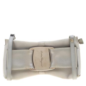 菲拉格慕包, [二手商品] Salvatore Ferragamo | Salvatore Ferragamo Silver Satin and Leather Bow Crossbody Bag商品图片 3.1折