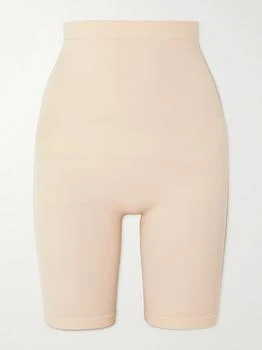 SKIMS | Seamless 高腰五分短裤 （颜色：sand）,商家NET-A-PORTER,价格¥334