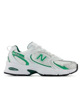 推荐New Balance 530 trainers in white and green商品