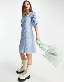 推荐Only textured mini dress with ruched sleeves in blue check商品
