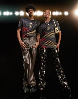 Adidas | adidas Football Germany World Cup 2022 pre-match t-shirt in black商品图片,额外9.5折, 额外九五折