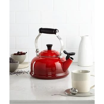 Le Creuset | 珐琅钢水壶 1.7夸脱,商家Macy's,价格¥860