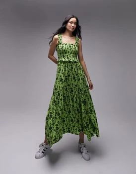 Topshop | Topshop shirred pinny midi dress in green and black floral 4.6折