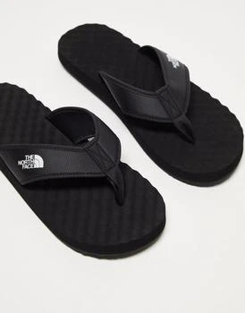 The North Face | The North Face Base Camp II flip flops in black 