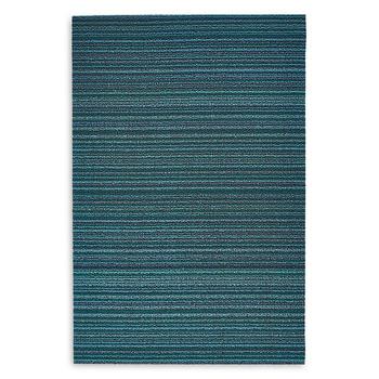 商品Chilewich | Skinny Stripe Indoor/Outdoor Shag Mat, 18" x 28",商家Bloomingdale's,价格¥492图片