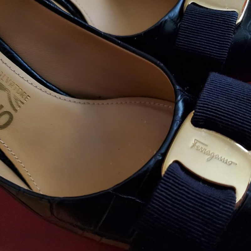 菲拉格慕鞋高跟鞋, Salvatore Ferragamo | SALVATORE FERRAGAMO 女士黑色蝴蝶结高跟鞋 0597795商品图片 独家减免邮费
