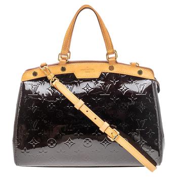 推荐Louis Vuitton Amarante Monogram Vernis Brea MM Bag商品