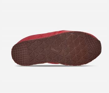 商品Teva | Reember Moccasin Shoes In Cranberry,商家Premium Outlets,价格¥422图片