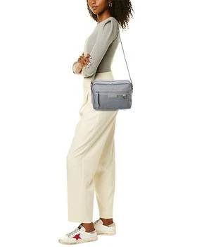 推荐Longchamp Le Pliage Neo Medium Top Zip Nylon & Leather Camera Bag商品
