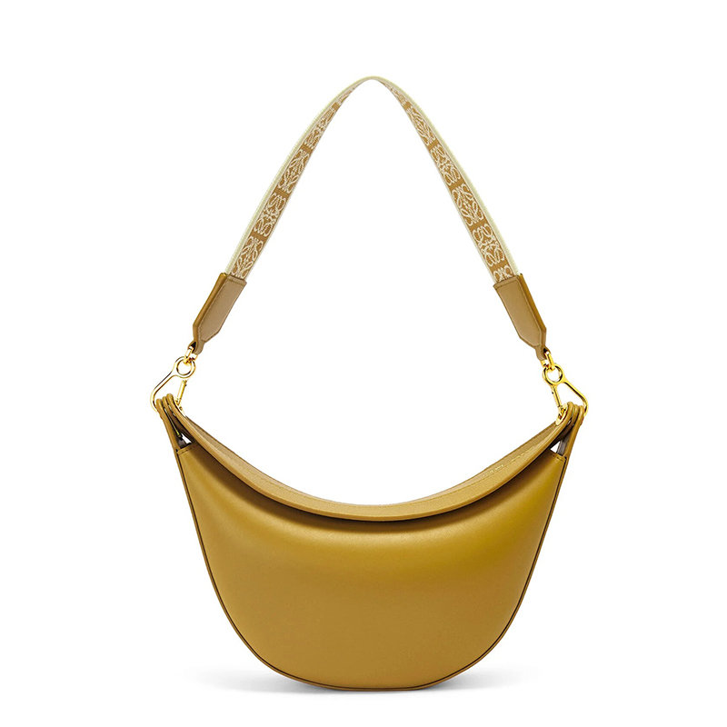 Loewe | 【预售3-7天】LOEWE/罗意威 22新款Luna系列 女士小号赭色缎面小牛皮半月形流浪包单肩手提腋下包A923PM1X01-8110商品图片,8折×额外9.5折, 包邮包税, 额外九五折