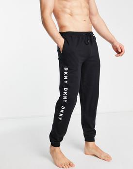 推荐DKNY Clippers logo lounge pant in black商品