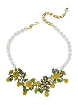 推荐A Lot of Lemons Faux Pearl & Crystal Floral Bib Necklace商品