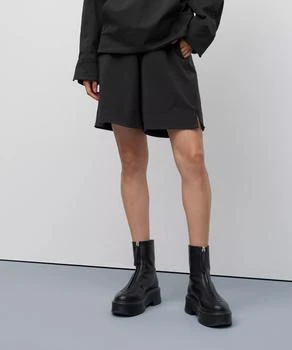 Lululemon | Stretch Woven Mid-Rise Bermuda Short 9",商家LuluWanwen,价格¥483