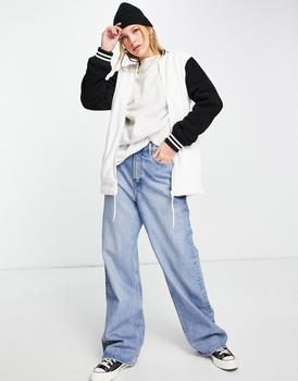 李维斯外套, Levi's | Levi's x Deepika Padukone back logo longline bomber in cream商品图片 6.1折
