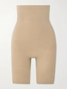 SKIMS | Seamless 高腰五分短裤 （颜色：clay）,商家NET-A-PORTER,价格¥334