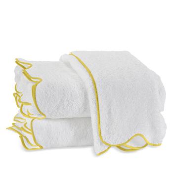商品Matouk | Cairo Scallop Hand Towel,商家Bloomingdale's,价格¥322图片