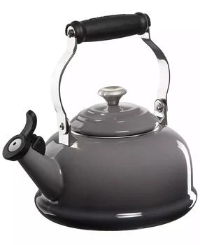 Le Creuset | 1.7 Quart Enamel on Steel Whistling Tea Kettle,商家Macy's,价格¥860