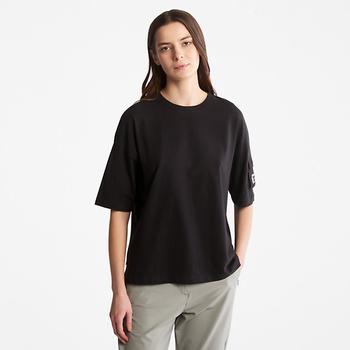 Timberland | Progressive Utility Pocket T-Shirt for Women in Black商品图片,5折