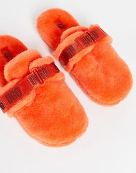 推荐Ugg fluff it sheepskin slippers in orange商品