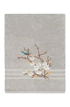 Linum Home Textiles | Spring Time Embellished Bath Towel - Light Grey,商家Nordstrom Rack,价格¥300
