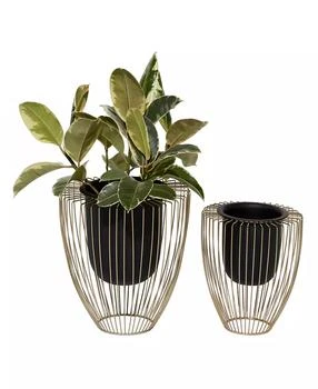 Rosemary Lane | Black Metal Indoor Outdoor Planter with Removable Gold-Tone Wire Stand Set of 2,商家Macy's,价格¥741