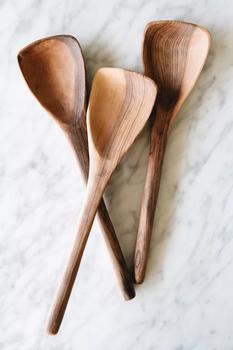 商品Connected Goods | Connected Goods Flat Top Wooden Spoon,商家Urban Outfitters,价格¥175图片