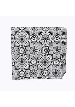 商品Fabric Textile Products, Inc. | Napkin Set, 100% Polyester, Set of 4, 18x18", Modern Black & White Lace,商家Belk,价格¥225图片
