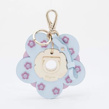 菲拉格慕包, [二手商品] Salvatore Ferragamo | Salvatore Ferragamo Light Blue/Pink Leather Flower Bag Charm商品图片 5.8折