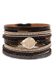 商品OLIVIA WELLES | Faux Leather Layered Wire Wrapped Crystal Bracelet,商家Nordstrom Rack,价格¥251图片
