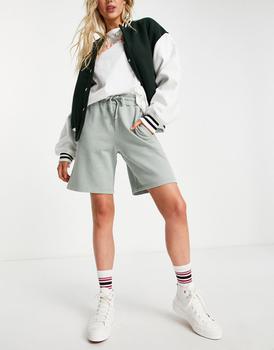 Topshop | Topshop acid washed dad shorts in sage green商品图片,6折×额外9.5折, 额外九五折