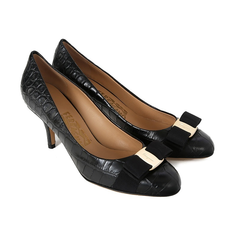 商品SALVATORE FERRAGAMO 女士黑色蝴蝶结高跟鞋 0598792图片