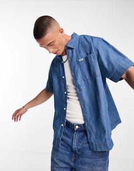 推荐Wrangler short sleeve shirt in blue商品