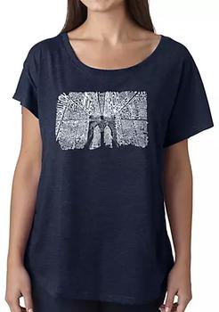 推荐Loose Fit Dolman Cut Word Art Shirt - Brooklyn Bridge商品