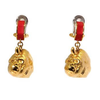 Burberry | Bright Red Light Gold Leather And Gold-plated Nut And Gorilla Earrings商品图片,6.9折, 满$275减$25, 满减