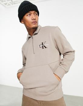 Calvin Klein | Calvin Klein Jeans monologo quarter zip rugby sweatshirt in taupe商品图片,额外9.5折, 额外九五折