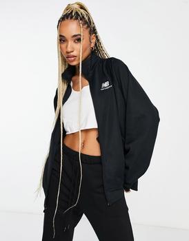 推荐New Balance unisex track jacket in black商品