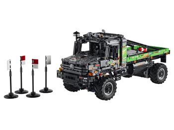 商品LEGO | LEGO Technic 4x4 Mercedes-Benz Zetros Trial Truck 42129 Building Kit; Explore A Powerful App-Controlled Toy Truck; New 2021 (2,110 Pieces),商家Zappos,价格¥2152图片