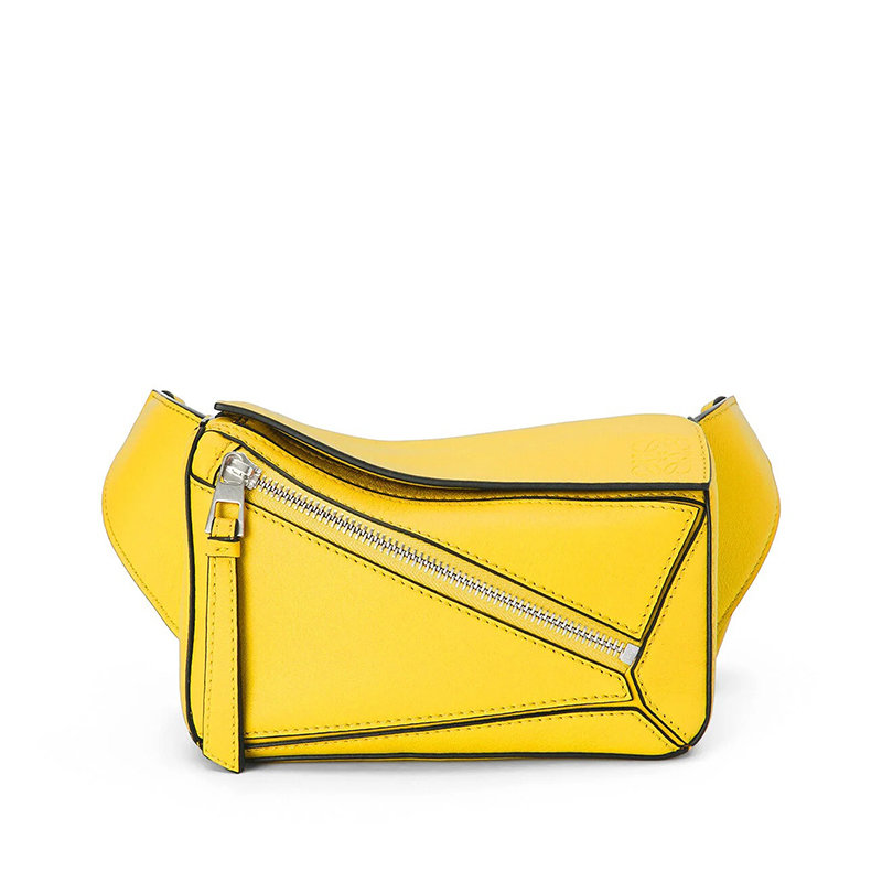 gancini经典款, Loewe | 【预售3-7天】LOEWE/罗意威 22新款Puzzle bumbag系列 男士迷你款柠檬黄色经典小牛皮拼图包斜挎包腰包B510U89X02-8240.商品图片 7.9折, 包邮包税