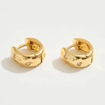 FASHNZFAB | 14K Gold Dipped CZ Stone Paved Hammered Mini Huggie Hoop Earrings - Gold,商家Premium Outlets,价格¥187
