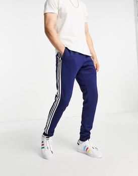 推荐adidas Originals adicolor classics SST joggers in navy - NAVY商品