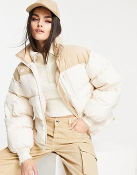 Levi's short puffer jacket in sand product img